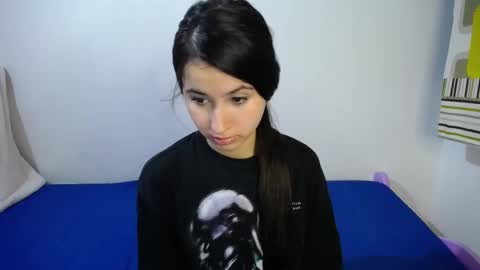 Lily Dumn online show from 12-13-25, 11:10