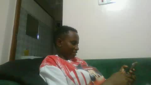 lilycute19 online show from 04-21-26, 08:44