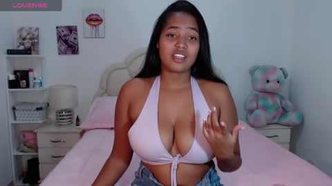 Snapshot of lilyjacksonn chatting on 12-30-24, 07:11 Lily.. online show from 12-30-24, 07:11