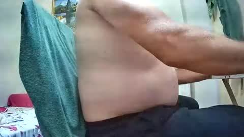 Snapshot of lilylovelyman50 chatting on 06-18-26, 08:14 lilylovelyman50 online show from 06-18-26, 08:14