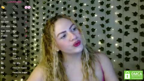 Snapshot of lilyrose1_ chatting on 12-06-24, 05:00 You can call me Li ... online show from 12-06-24, 05:00