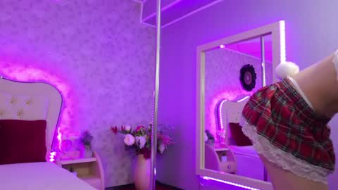      online show from 04-02-26, 03:15