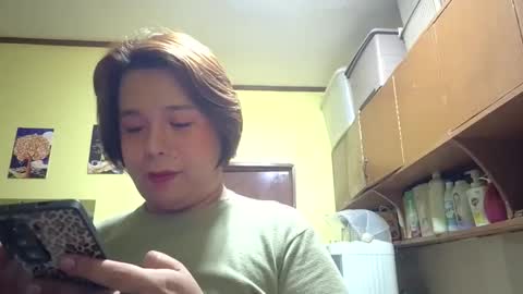 Snapshot of lilysette chatting on 05-12-26, 07:33 lilysette online show from 05-12-26, 07:33