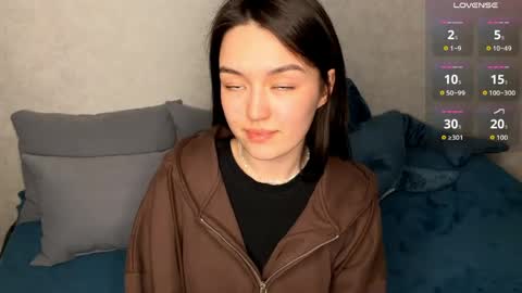 Lily online show from 04-04-26, 06:27