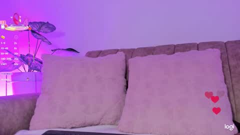 Lily  online show from 09-12-25, 09:31