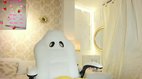 Snapshot of lilythea_ chatting on 07-23-26, 01:58 lilythea_ online show from 07-23-26, 01:58