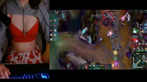 Lily Rone online show from 01-16-25, 05:21