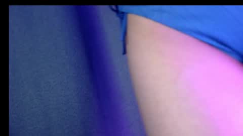 Snapshot of lilyxsky chatting on 02-28-25, 03:26 LilyXSky online show from 02-28-25, 03:26