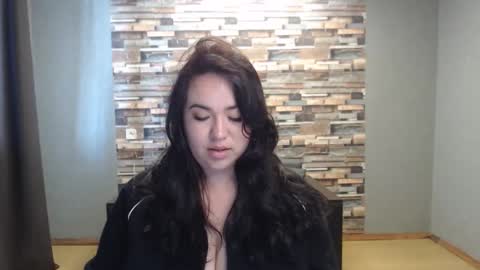 Snapshot of limalagris chatting on 05-16-26, 06:21 busty princess online show from 05-16-26, 06:21