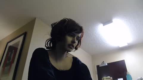 Snapshot of liminaldoll chatting on 10-11-25, 08:51 Liminal online show from 10-11-25, 08:51