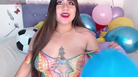 Snapshot of lin_jayani chatting on 07-08-26, 09:41 Lin online show from 07-08-26, 09:41