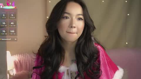 Snapshot of lin_kun chatting on 12-20-25, 11:56 Lin Use menu to play with me online show from 12-20-25, 11:56