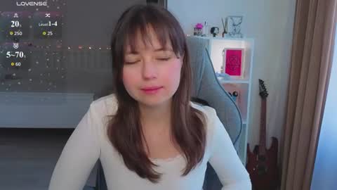 Lina online show from 07-30-26, 02:43