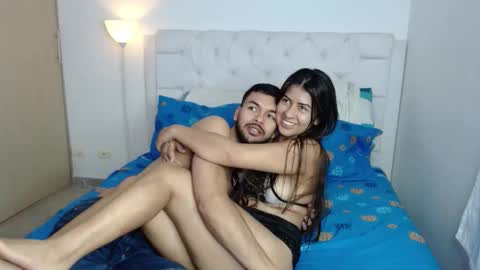 Snapshot of lina_busty chatting on 10-23-25, 12:32 lina_busty online show from 10-23-25, 12:32