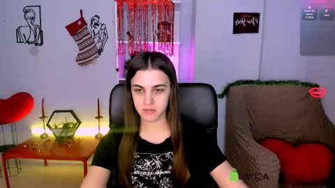 lina_fox12 online show from 01-10-26, 01:57
