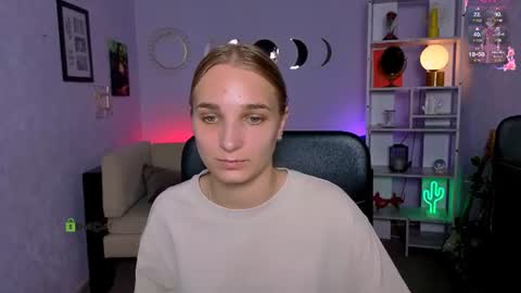 lina_fox12 online show from 06-10-26, 06:12