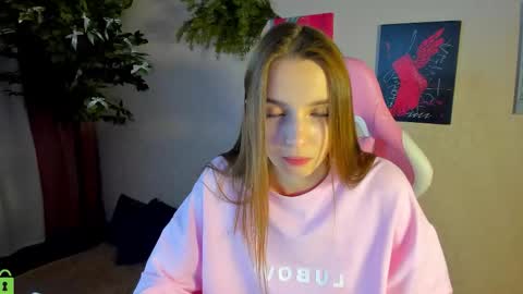 LINA online show from 12-20-25, 01:02