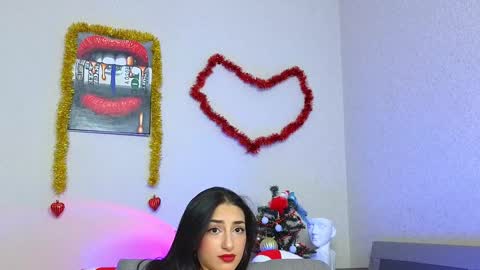 Snapshot of lina_robbins chatting on 12-21-24, 01:47 Lina Robbins online show from 12-21-24, 01:47