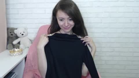 Lina Rouge online show from 09-27-25, 04:06