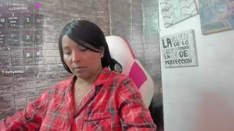 LINA SANCHEZ online show from 07-23-26, 08:51