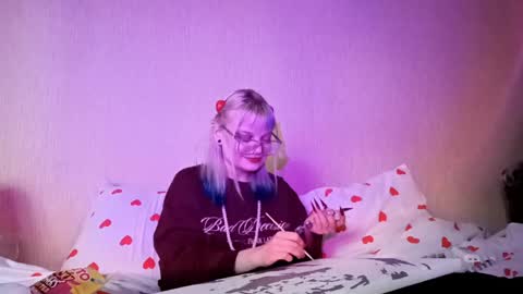 Snapshot of lina_sun1 chatting on 05-27-26, 03:42 lina_sun1 online show from 05-27-26, 03:42