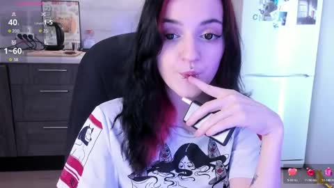 Lina 3  1715622743 online show from 04-21-26, 07:03