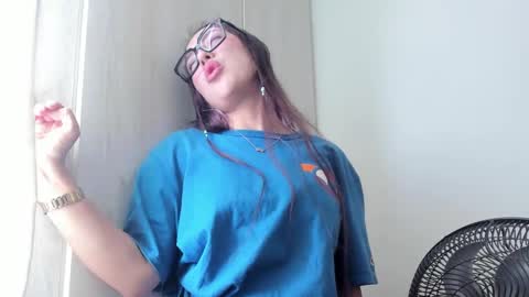 Lina Camsa online show from 09-12-25, 04:07