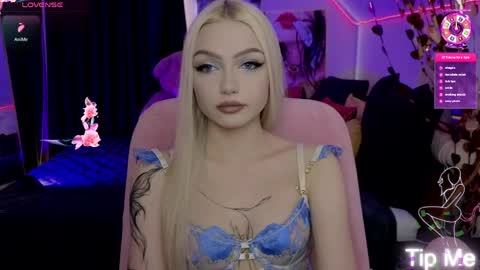 I am Lina online show from 04-01-26, 01:41