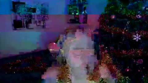 Snapshot of linatruly chatting on 12-17-24, 01:39 Lina online show from 12-17-24, 01:39