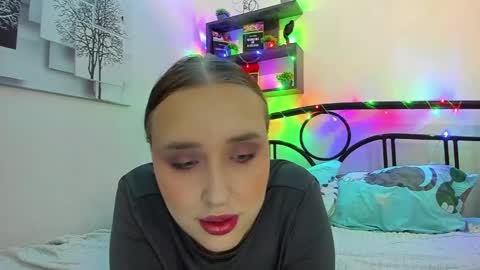 Lina online show from 03-30-26, 10:00