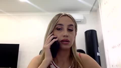 linavora online show from 02-17-26, 12:12