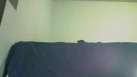 Snapshot of lincelince2003 chatting on 03-06-26, 02:08 lincelince2003 online show from 03-06-26, 02:08