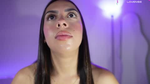 Lincy Rios  online show from 04-24-26, 06:43