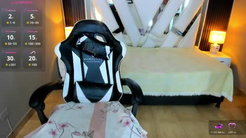  Linda  online show from 04-25-26, 07:11