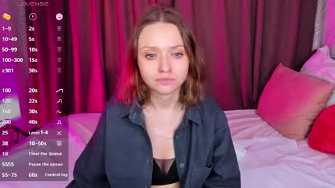 Snapshot of linda__bryant chatting on 01-15-25, 04:04 Linda GMT2 Mon Tu Fri Sa Su 0300am-1000 am online show from 01-15-25, 04:04