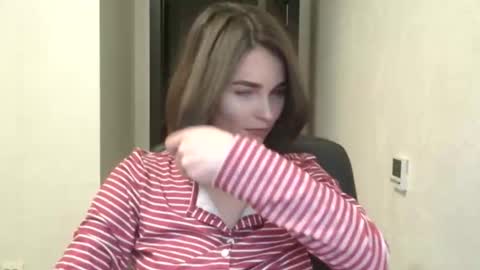 Linda online show from 04-26-26, 07:11