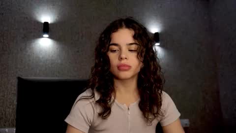 Linda online show from 11-13-25, 01:54