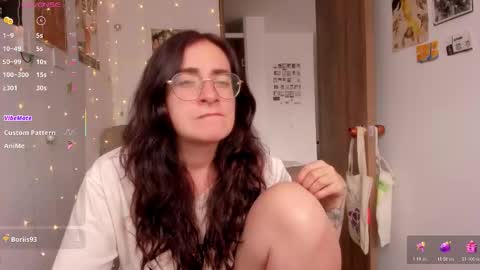 Giggles  online show from 10-25-25, 03:07