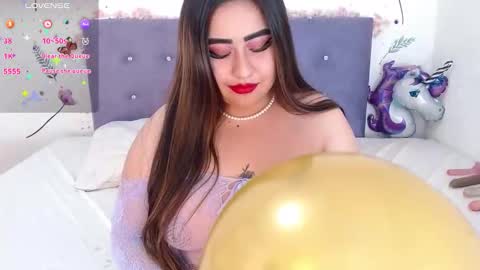 Snapshot of linda_jay_ chatting on 02-12-26, 09:32 Linda online show from 02-12-26, 09:32