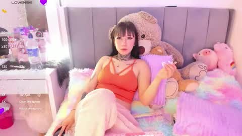 Snapshot of linda_milleer_ chatting on 01-19-26, 12:58 Lindaa maria online show from 01-19-26, 12:58