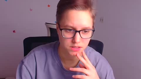 Linda online show from 02-22-25, 03:36