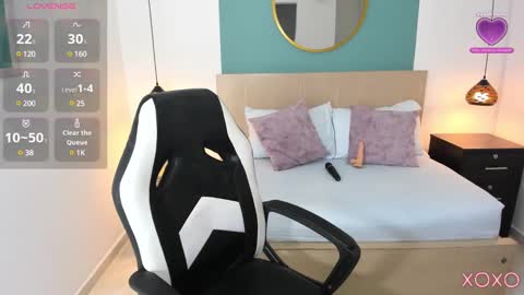 Snapshot of linda_rios_ chatting on 01-29-25, 06:50 L I N D A online show from 01-29-25, 06:50