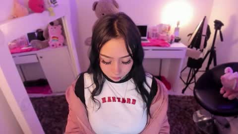 linda miller online show from 10-31-25, 03:07