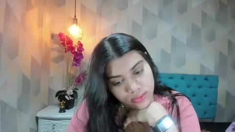 Snapshot of lindabreexlove chatting on 01-10-26, 04:42 online show from 01-10-26, 04:42