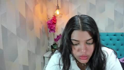 Snapshot of lindabreexlove chatting on 03-07-26, 05:21 online show from 03-07-26, 05:21