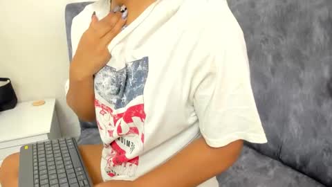 Snapshot of lindacastro2 chatting on 02-08-26, 01:53 ig linda cw2 online show from 02-08-26, 01:53