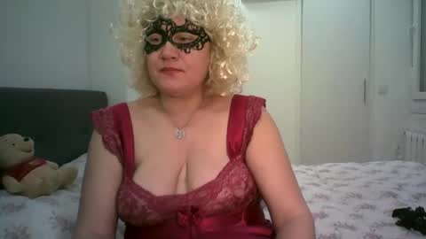 Snapshot of lindaxsmile chatting on 03-04-25, 11:43 LindaXSmile online show from 03-04-25, 11:43
