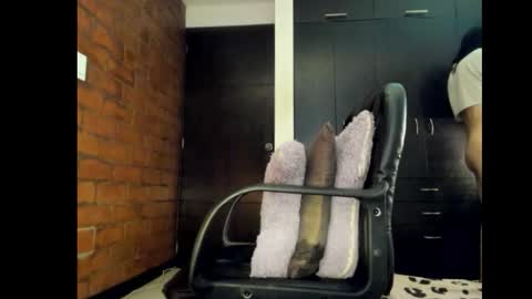 Snapshot of lindsaystonne chatting on 12-05-25, 12:03 Cami online show from 12-05-25, 12:03