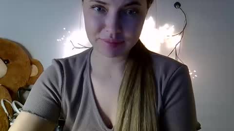 Anna online show from 03-23-26, 06:01