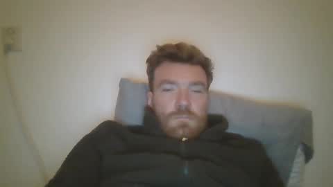 Snapshot of linguistixx333 chatting on 01-12-26, 03:28 linguistixx333 online show from 01-12-26, 03:28